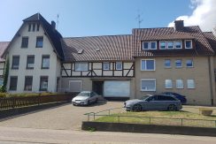 Einfamilienhaus und Mehrfamilienhaus  mit viel Platz im Ortskern von Katlenburg-Lindau!