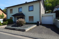 Freistehendes Einfamilienhaus mit Garage und Garten in Northeim!