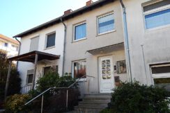 Der Traum vom Eigenheim!  Familienfreundliches Reihenmittelhaus  in 37085 Göttingen Geismar !